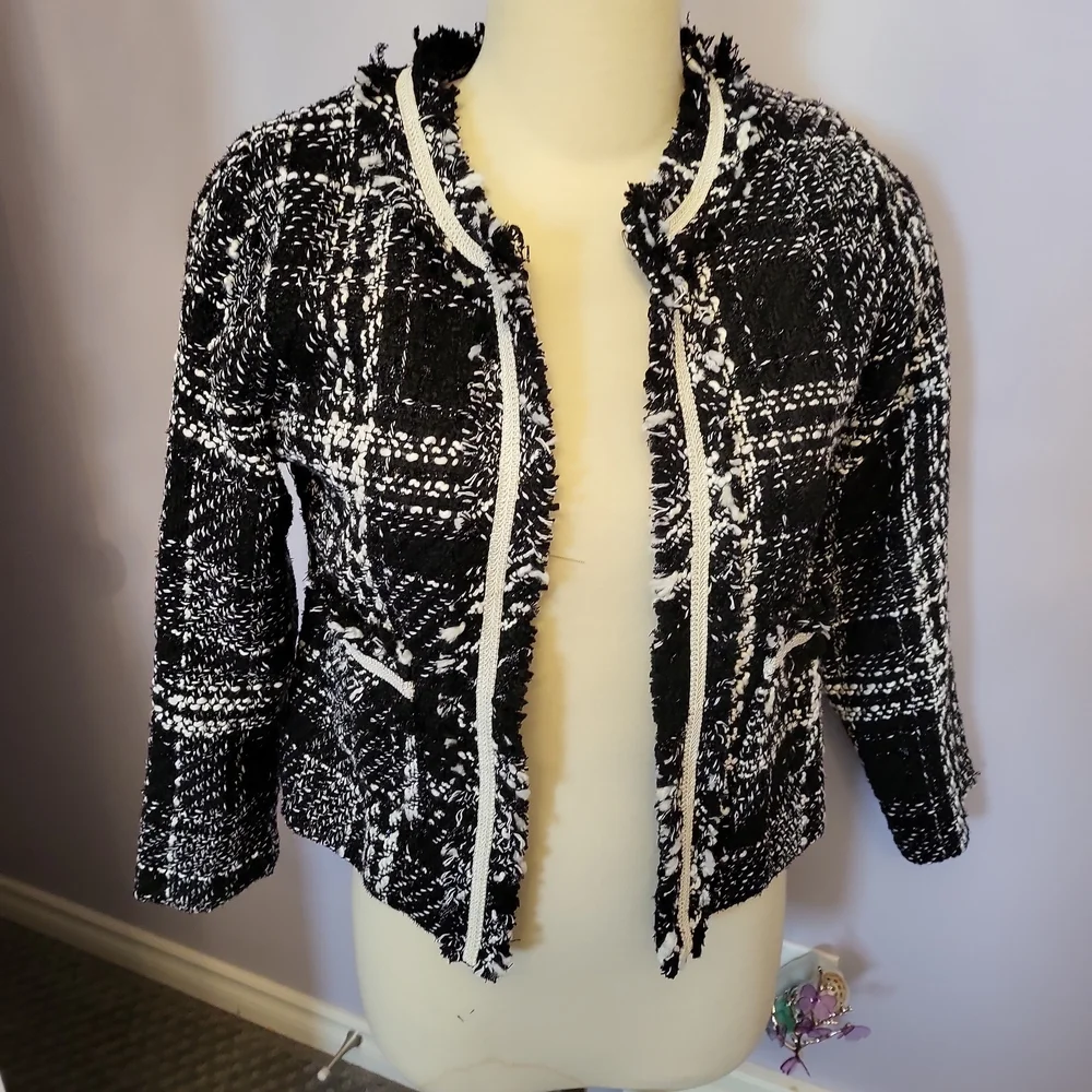 Jacket - Picture 2 of 5